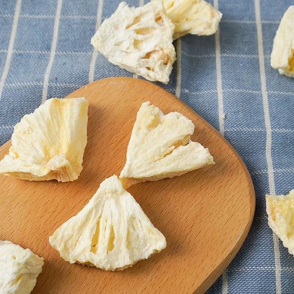 Freeze Dried Pineapple Chunk